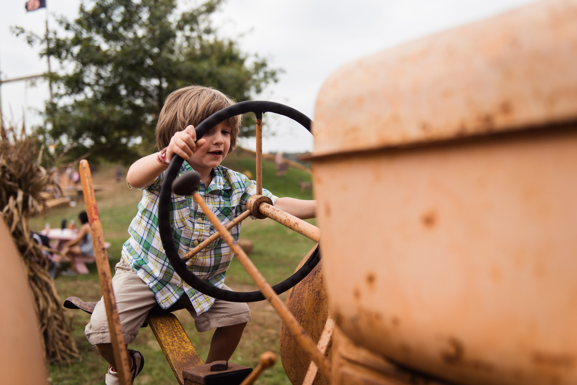 pictures of fall farm activities in Virginia by megan cieloha